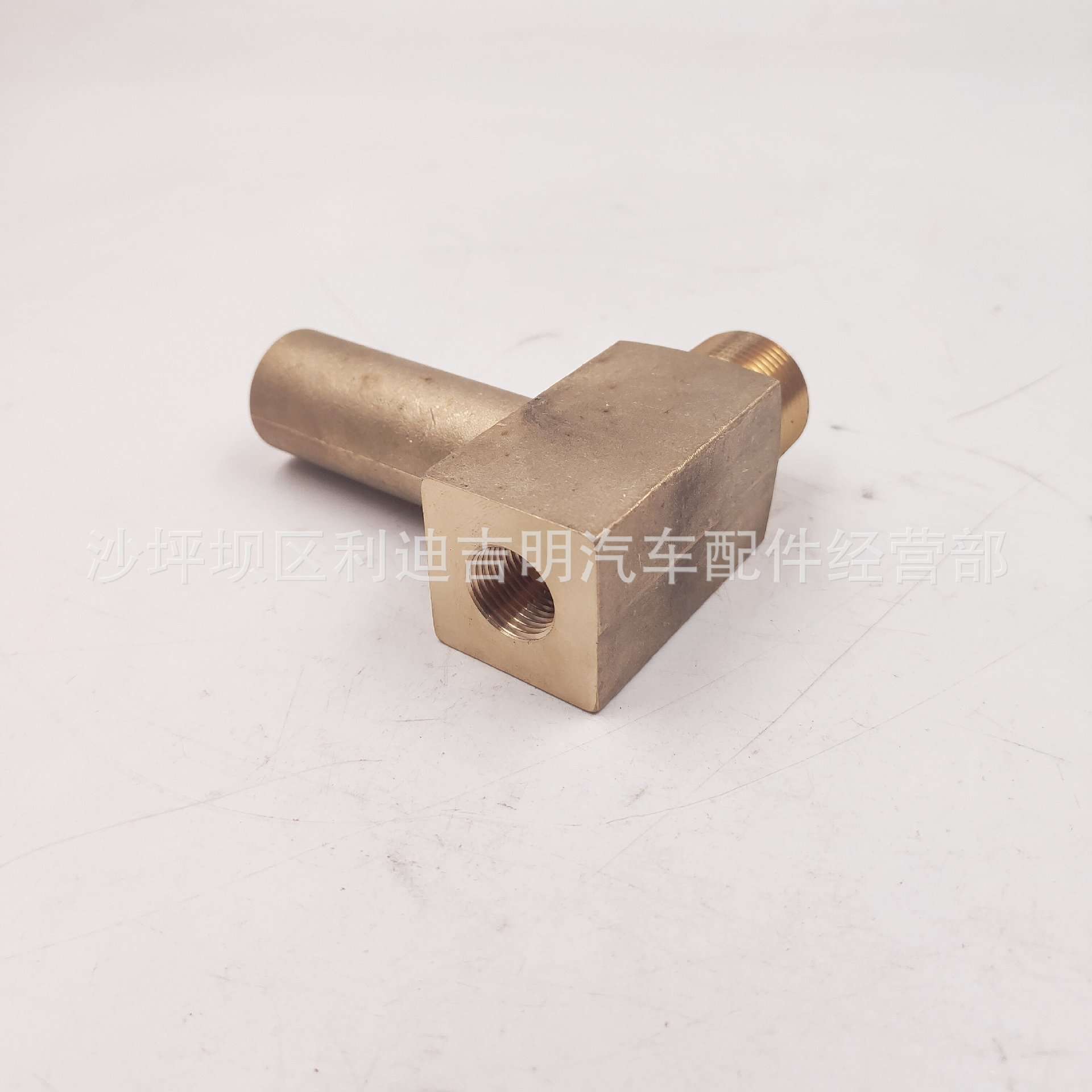厂家直销 403520接头NT855进水口配件 现货