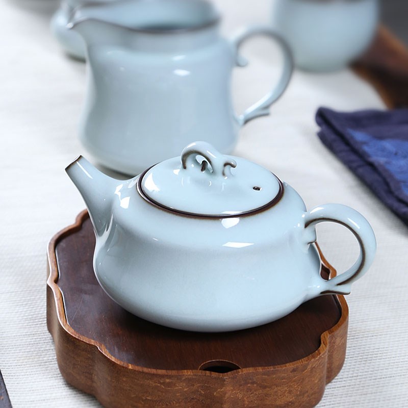 高端纯手工青瓷铁胎功夫茶具套装陶瓷大号家用客厅泡茶壶茶杯送礼