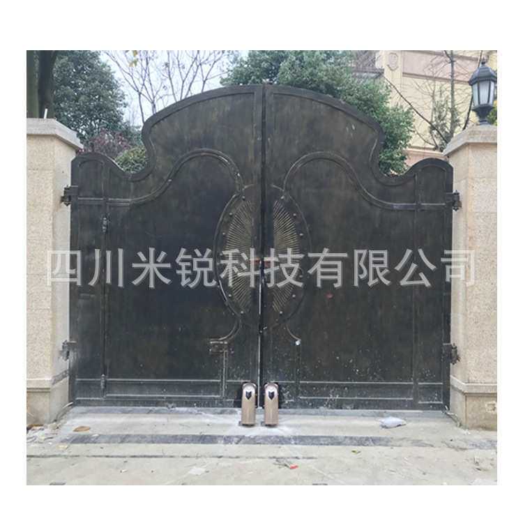 四川阿坝州遥控走轮式开门机 八字平开门机 别墅电动开门器