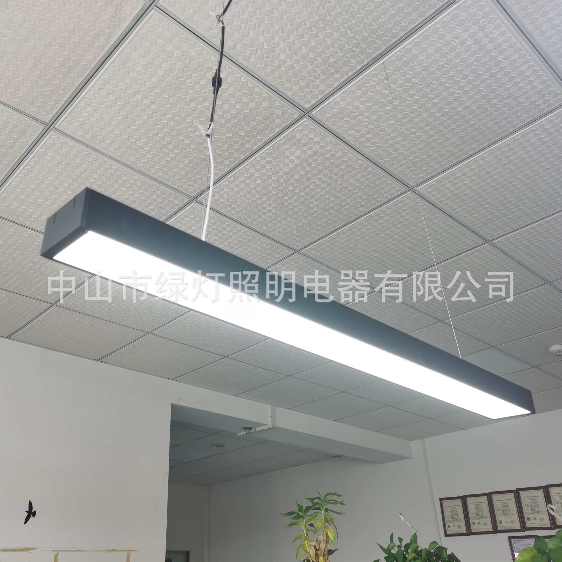 厂家直销铝合金60W线条灯无缝拼接led办公吊线灯 30W长条led灯