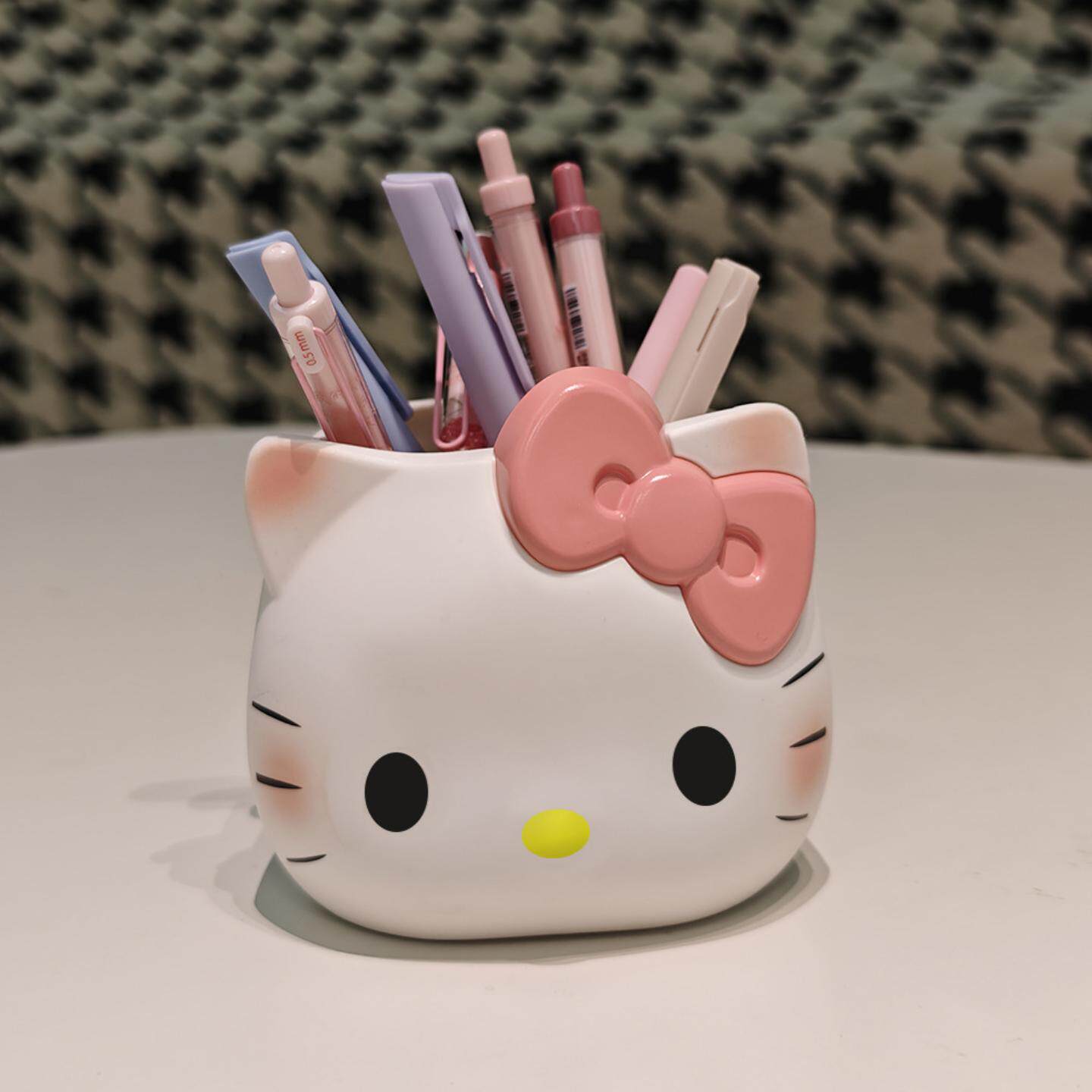 Kitty猫卡通可爱笔筒学生文具梳妆台桌面化妆收纳筒装饰礼物摆件