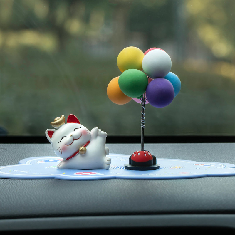 招财猫车载摆件汽车上创意高档可爱车内中控台装饰用品女神款漂亮