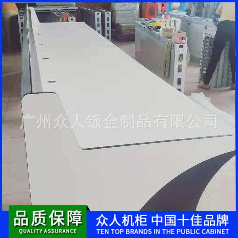 木制工作台 钢琴式监控操作台监控指挥中心调度台 电脑机柜指挥台