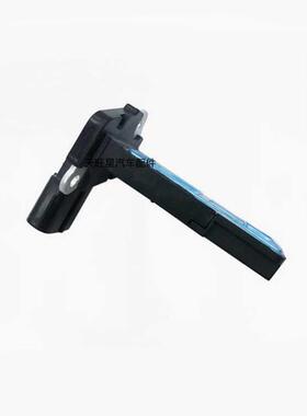 供应AFH70M-04 22204-51010 22204-15030 AFH70N-42空气流量计