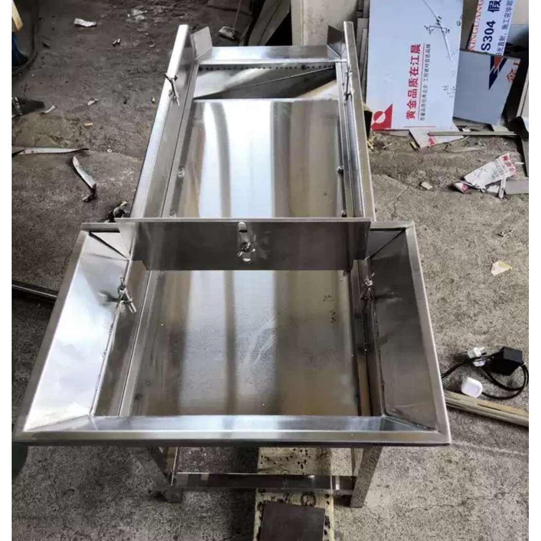 东莞厂家直供不锈钢直线振动筛沙子水泥工业振动筛食品除尘直线筛