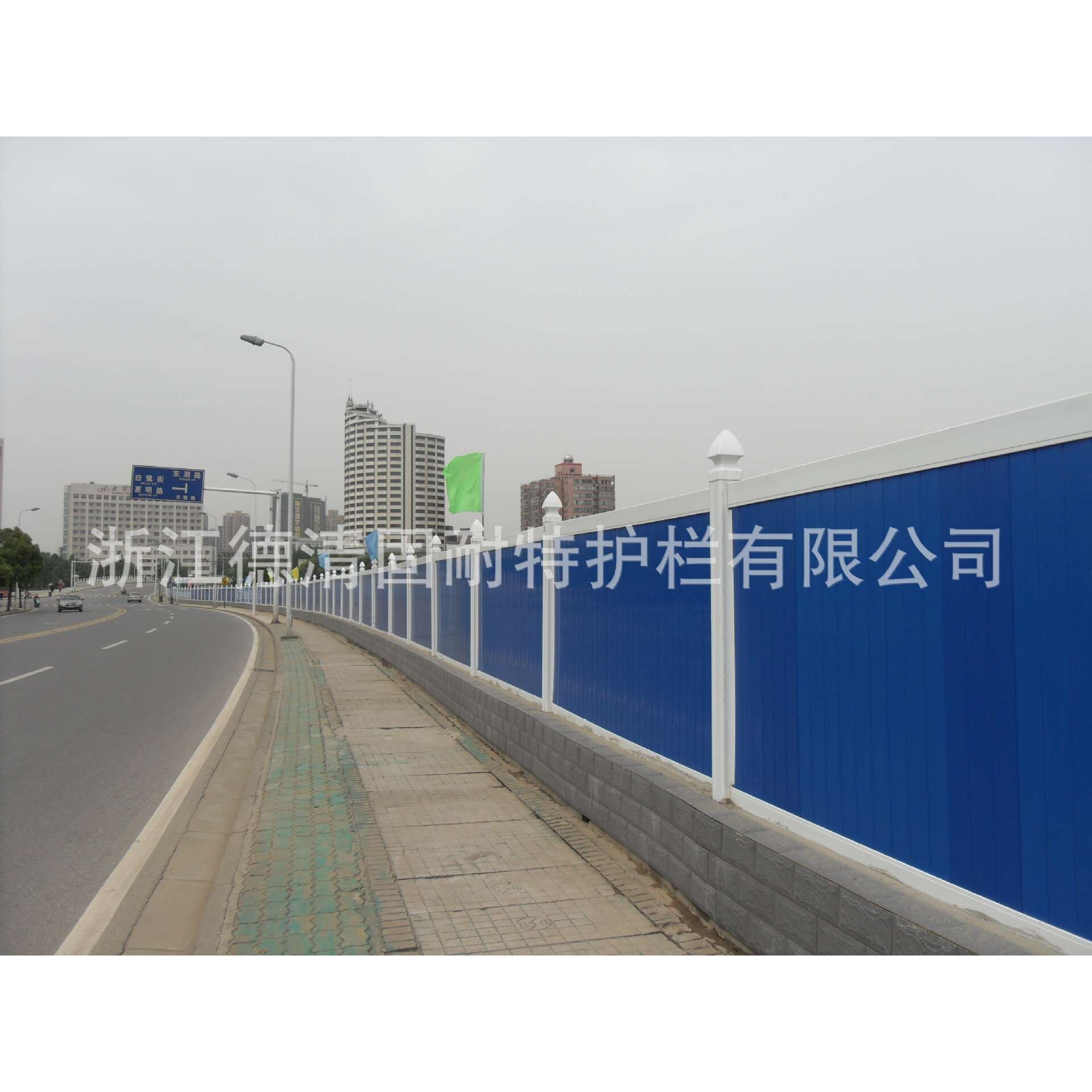 厂家直销马场围栏马场护栏PVC护栏PVC围挡美式护栏牧场围栏