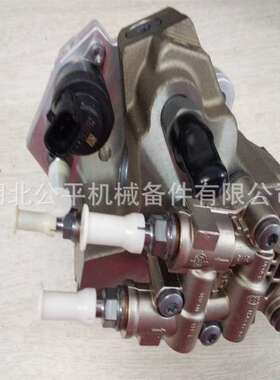 厂家直供现货 零售适用工程机械QS6.7发动机燃油泵5256607