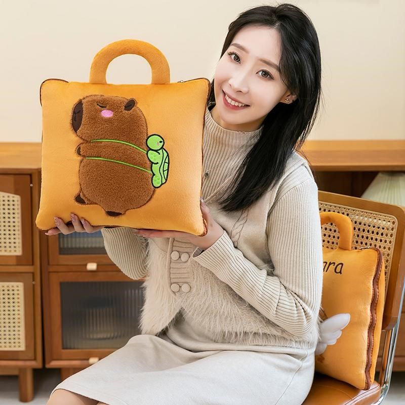 卡皮巴拉抱枕被子两用办公室午睡卡通汽车折叠车载靠枕毯子二合一,居家布艺,抱枕被,淘宝优惠券,粉丝福利购,淘宝优惠卷