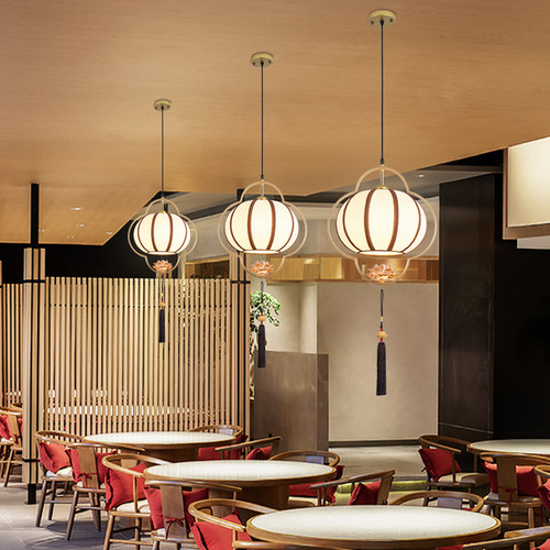 新中式红灯笼莲花新房乔迁结婚喜庆节日阳台民宿复古中国风小吊灯