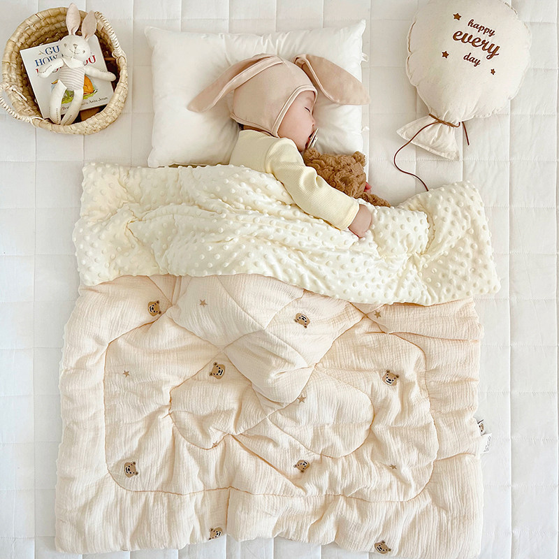 新生婴儿春秋盖毯儿童凉被幼儿园小被子秋冬棉被安抚豆豆绒毛毯