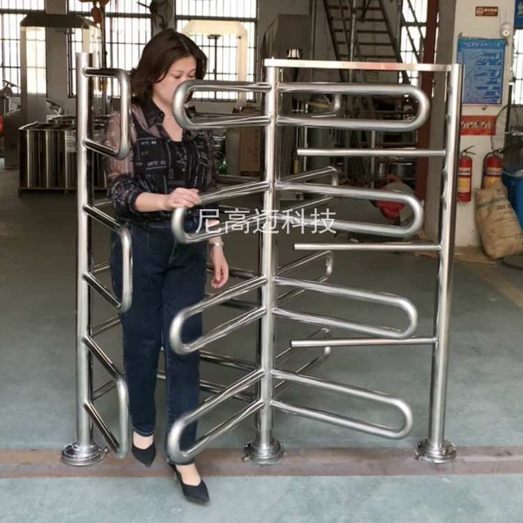 商场超市入口只进不出导向禁行门不锈钢转闸十字四层栏杆限行辊闸