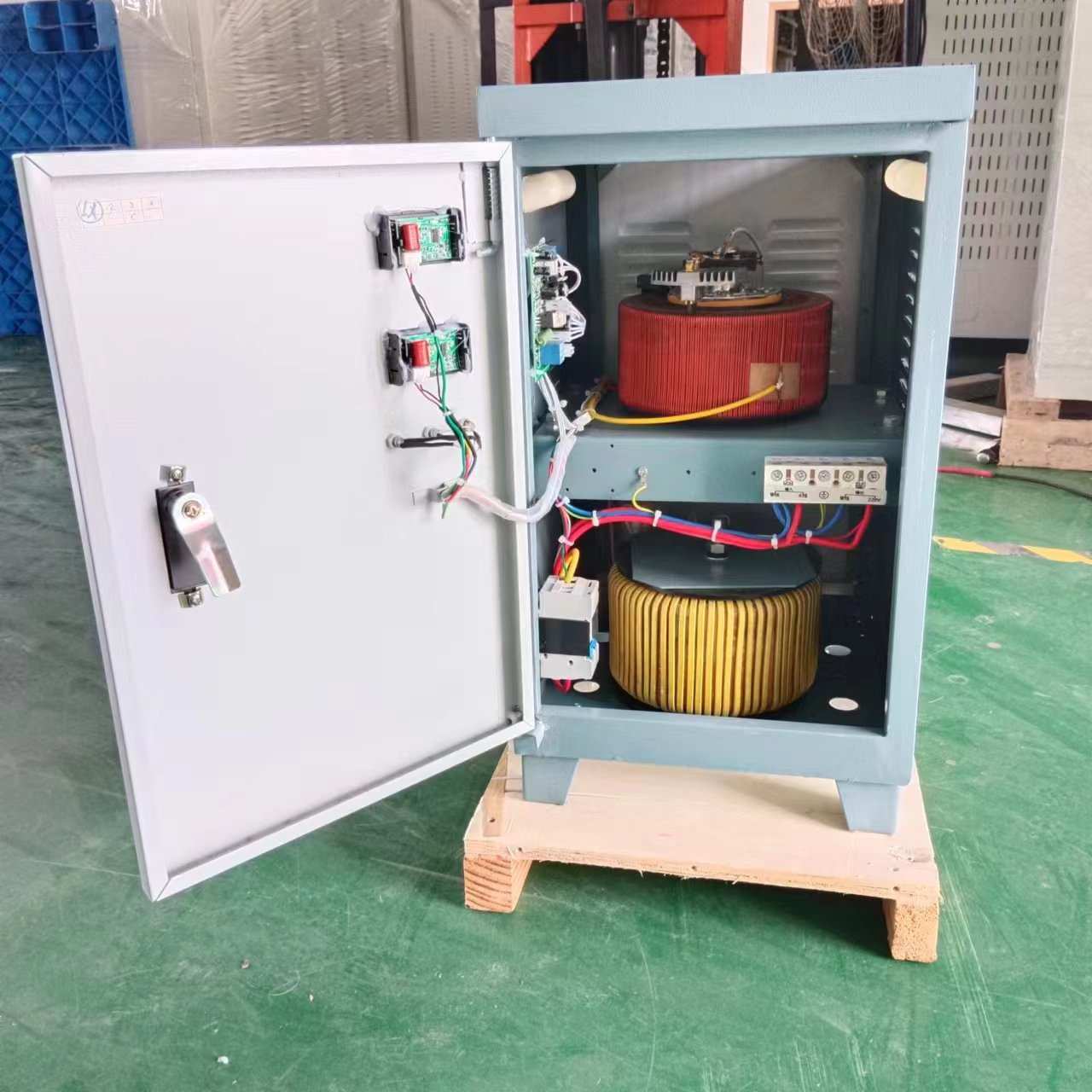 5KW单相220V稳压器5KVA稳压电源家用智能可调LCD交流高精度净化