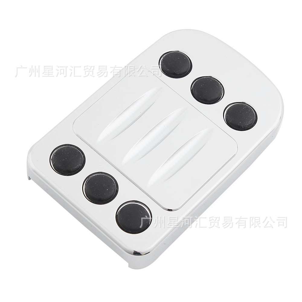 适用哈雷软尾肥仔戴娜滑翔改装铝制CNC刹车盖脚踏板刹车踏板垫盖
