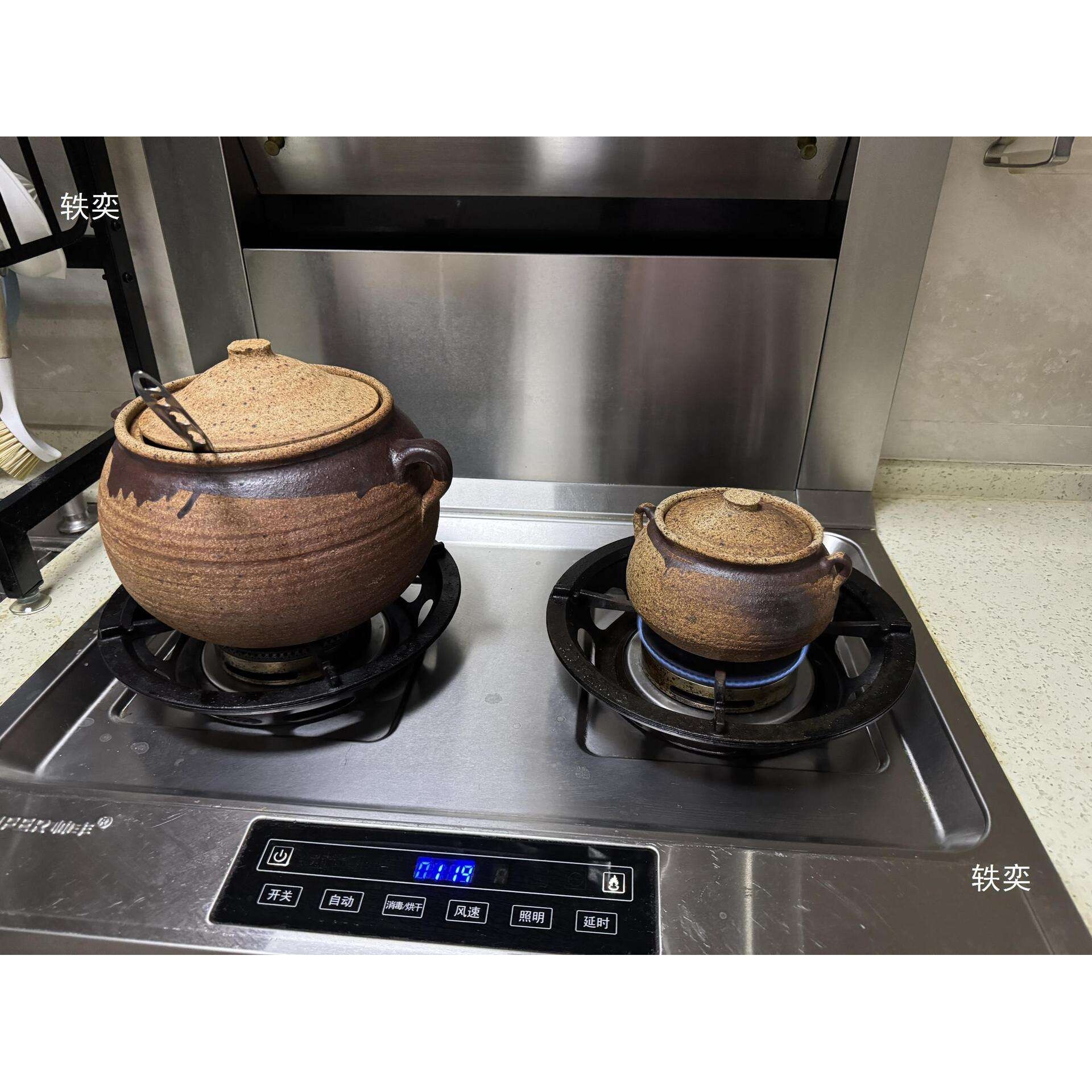 云南手工拉胚柴烧土砂锅无化工釉可煮粥煲汤炖排骨汤炖鸡