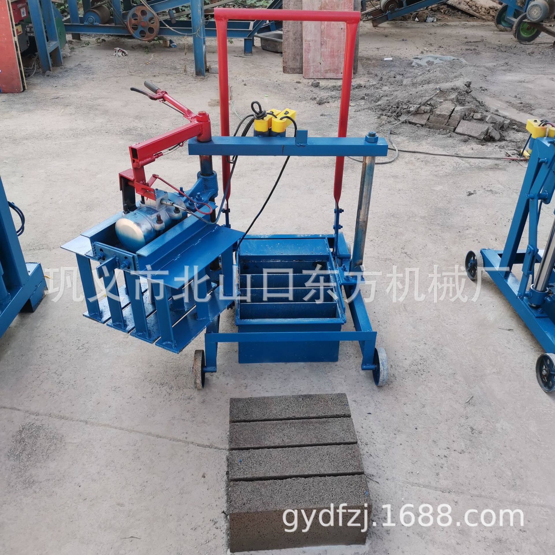 2-45小箱移动制作400-100-200mm实心砖电动水泥制砖机模具可换