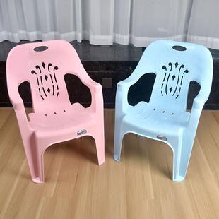 塑料矮靠背椅家用扶手餐椅大排档桌椅夜市加厚摆摊防滑凳子33cm高