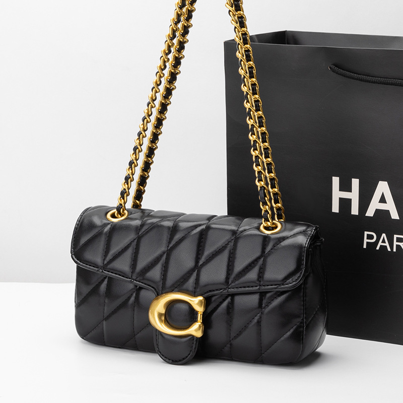 2025新款女包个性时尚法棍腋下包百搭轻奢复古女士单肩斜挎包