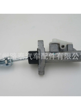 适用于J100E,J102E,J122E离合总泵31420-87401