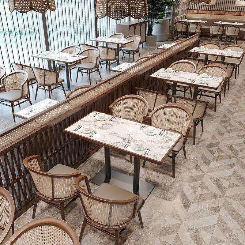 饭店组合店藤编奶茶火锅桌椅卡座实木餐饮店茶楼主题沙发餐厅