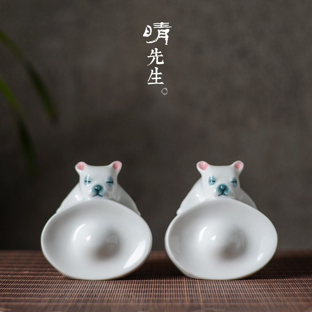 汽车摆件可爱狗狗卡通陶瓷公仔萌宠车载创意玩偶摆饰车内装饰