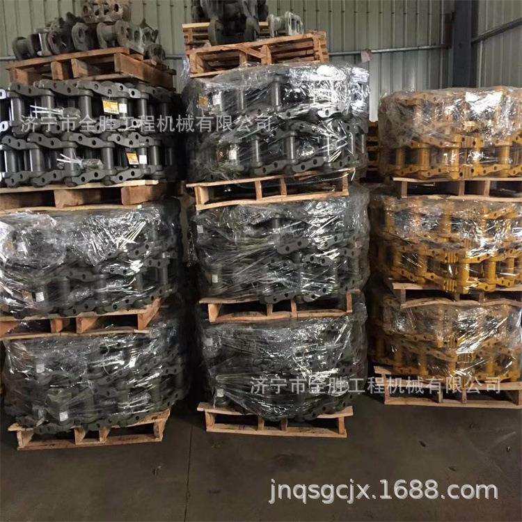 PC650挖掘机履带板 支重轮 引导轮发动机机脚垫t21N-01-11120