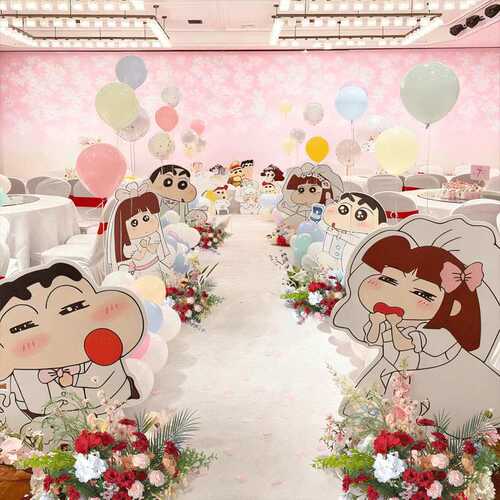 蜡笔小新礼装饰室内立牌KT板创意求婚指示牌订婚布置婚背景迎宾牌