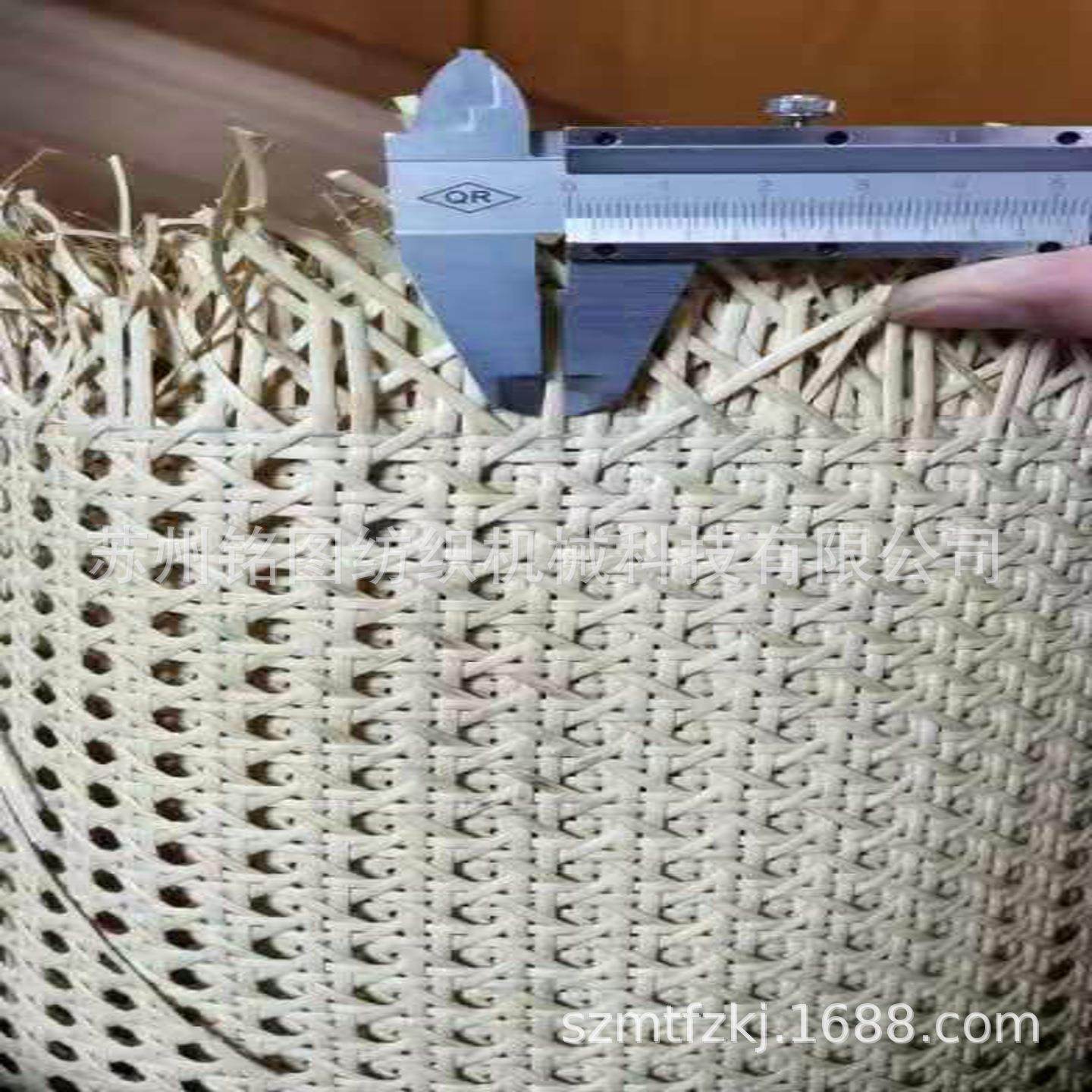 供应高速扁丝编织机，塑料扁藤织机 PVC扁藤织机，餐垫布织机