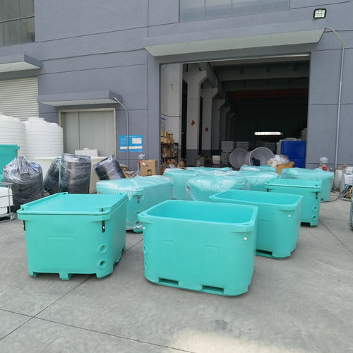 华社食品保温箱660L新款冷链保鲜箱加厚双层滚塑异形件加工冰桶