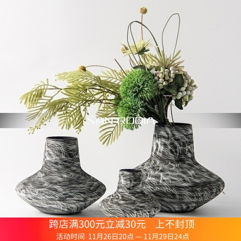 中式侘寂风黑白线条陶瓷花瓶样板间售楼处书房茶室插花器软装饰品