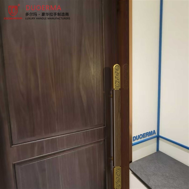 定制酒店对开桃木实式木大门金色拉手新中色包厢单开门古铜色把手