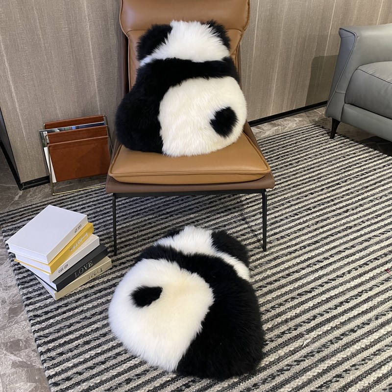 纯羊毛熊猫抱枕公绒靠背可坐毛仔真羊毛背影客厅沙发靠枕飘窗爱垫