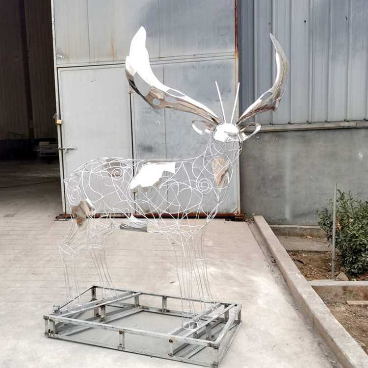 镂空鹿雕塑铁艺不锈钢马网格梅花鹿户外景观美陈园林装饰动物摆件,3C数码配件,摄像机配件,淘宝优惠券,粉丝福利购,淘宝优惠卷