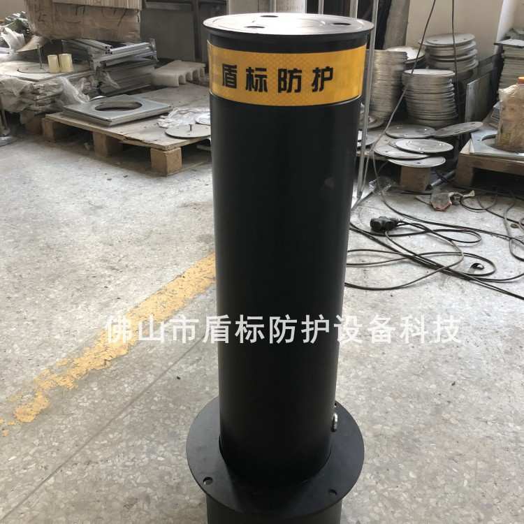 景区公园手挪移动路障遥控电动隔离路桩伸缩升降路桩半自动止车桩