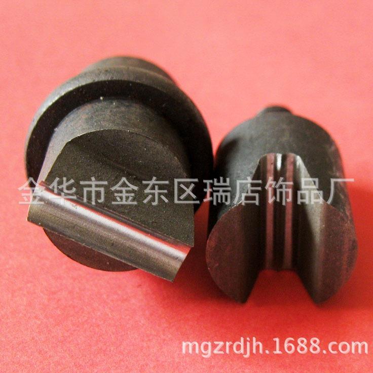 打扣机圆底模具手压脚踩机套具卡扣尾夹铁扣压模规格齐全发货