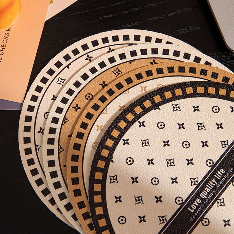 餐桌隔热垫圆形餐垫防水防油皮革垫简约鼠标垫圆桌垫碗盘垫子