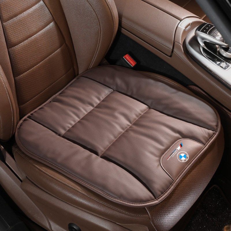 汽车坐垫透气四季奥迪亲肤皮座垫防滑耐磨柔软车用前排后排座椅垫