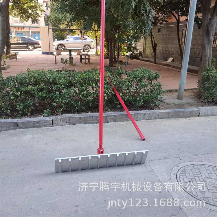 手扶牛场拉槽机 混凝土牛场拉槽机 混凝土牛场拉槽机供应