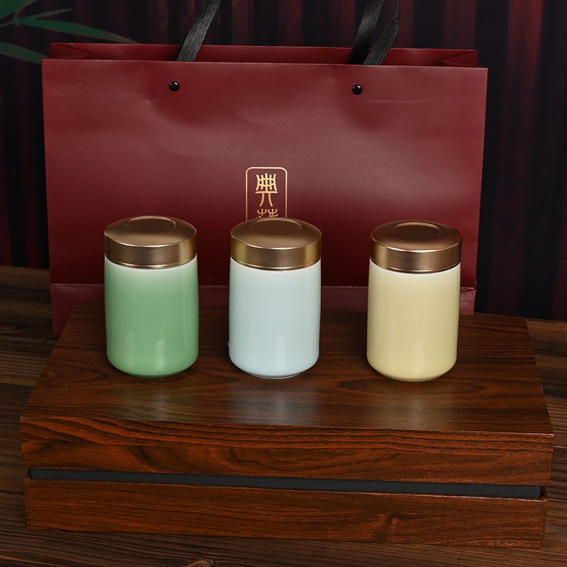 精品青瓷茶叶罐便捷旅行储茶罐创意陶瓷密封小茶罐礼盒套装礼品
