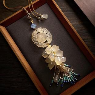 天然黄玉髓高档平安福鹿汽车挂件麒麟貔貅玛瑙车内挂饰后视镜吊坠