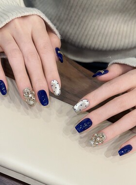 Tuge Nail“有钱花”设计师高定带钻气质显白猫眼原创穿戴美甲