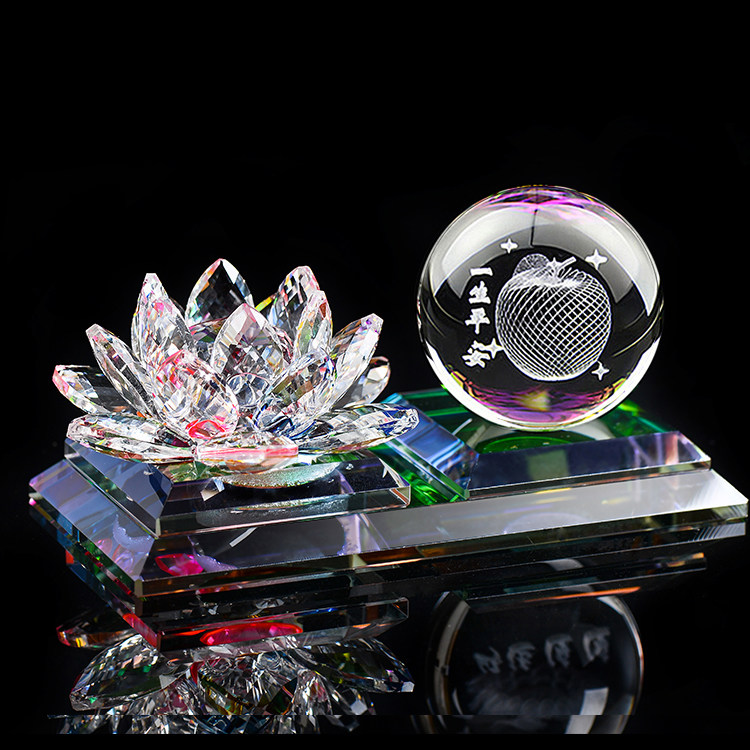 汽车香水座水晶莲花摆件车载饰品小轿车用品车上平安车内创意礼品
