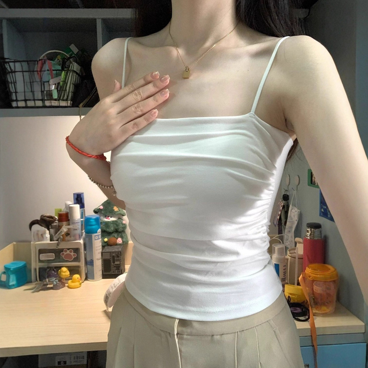 纯棉褶皱白色吊带背心女带胸垫甜辣妹外穿内搭显瘦美背无袖上衣夏