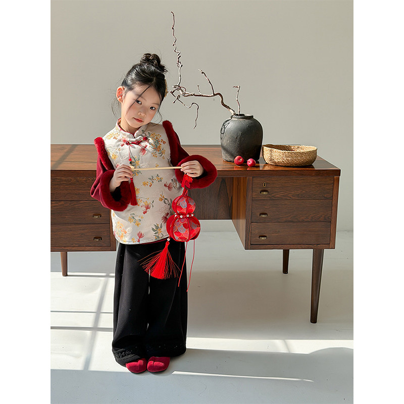 BEIFU贝芙 女童锦鲤送福新中式加绒盘扣马甲拜年服儿童保暖背心潮