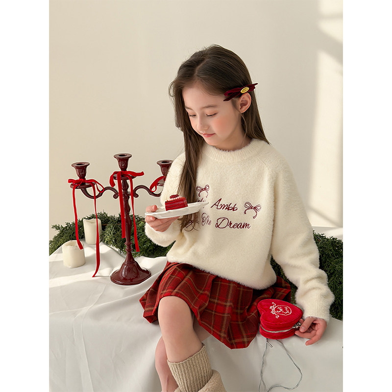 BEIFU贝芙 儿童冬季软糯仿貂绒字母刺绣毛衣女童保暖亲肤针织衫潮