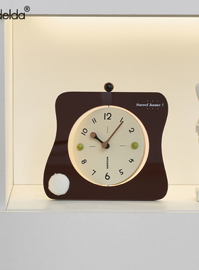 Mandelda新款书房卧室桌面座钟摆件客厅电视柜酒柜创意时钟装饰品