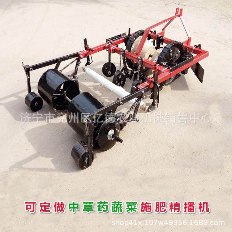 花生辣椒油葵中草药精播机施肥喷药精播机平地种植株距行距可调效