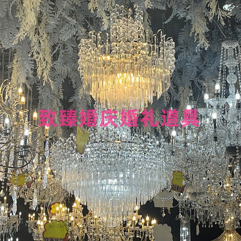 新款婚礼水晶灯顶庆礼堂道具吊灯铁艺电镀装色水晶珠帘吊婚银饰灯