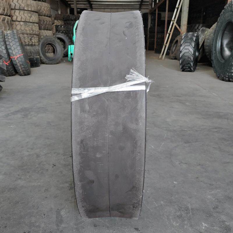 750-16轮胎 胶轮压路机C-1光面花纹尼龙工程机械轮胎