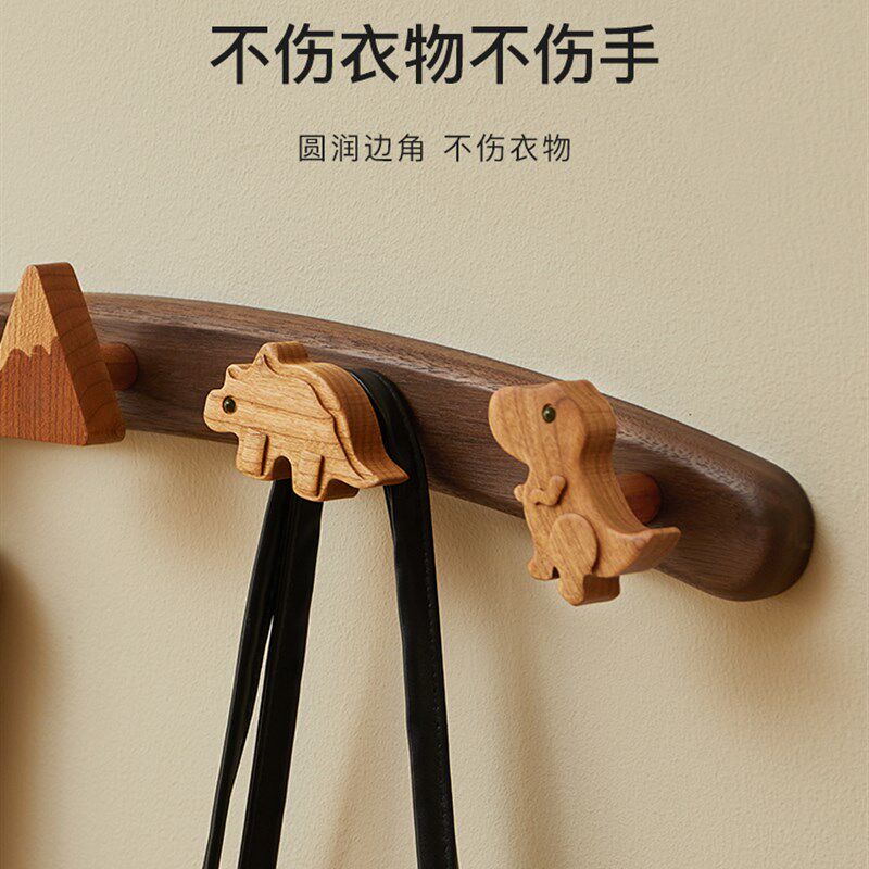 实木挂简架架儿童房间可爱的卡通恐龙入口门墙衣衣不打孔钩单