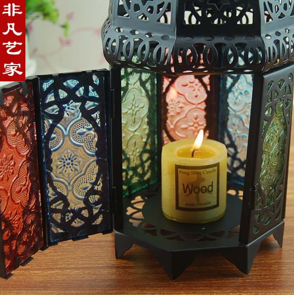 欧式田园黑色镂空铁艺压花彩色玻璃防风灯蜡烛台婚庆家居装饰摆设